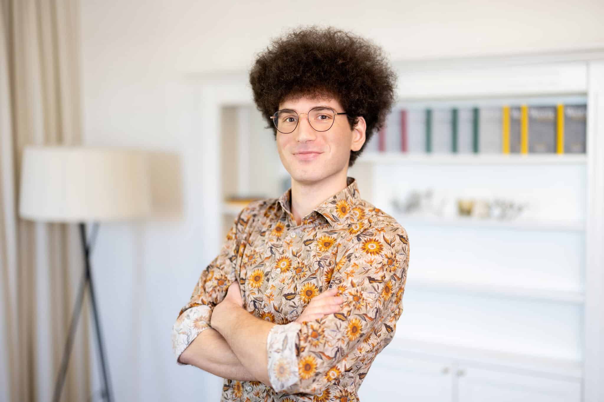 Elias Ploesch Elias Ploesch